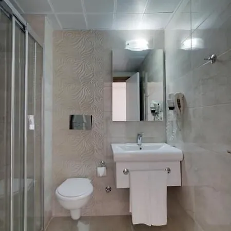 Comfort Ada Class كوشاداسيه