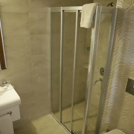 Comfort Ada Class Hotell
