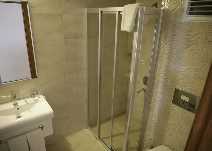 Comfort Ada Class Hotel